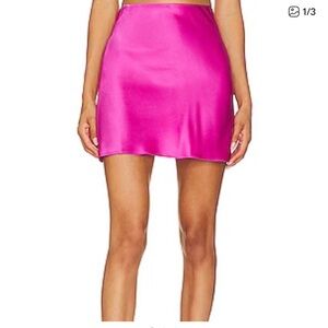 Chic Satin Mini Skirt in Vibrant Pink